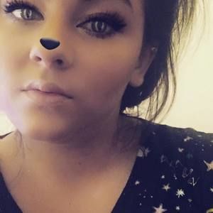 Meet your Posher, Elise